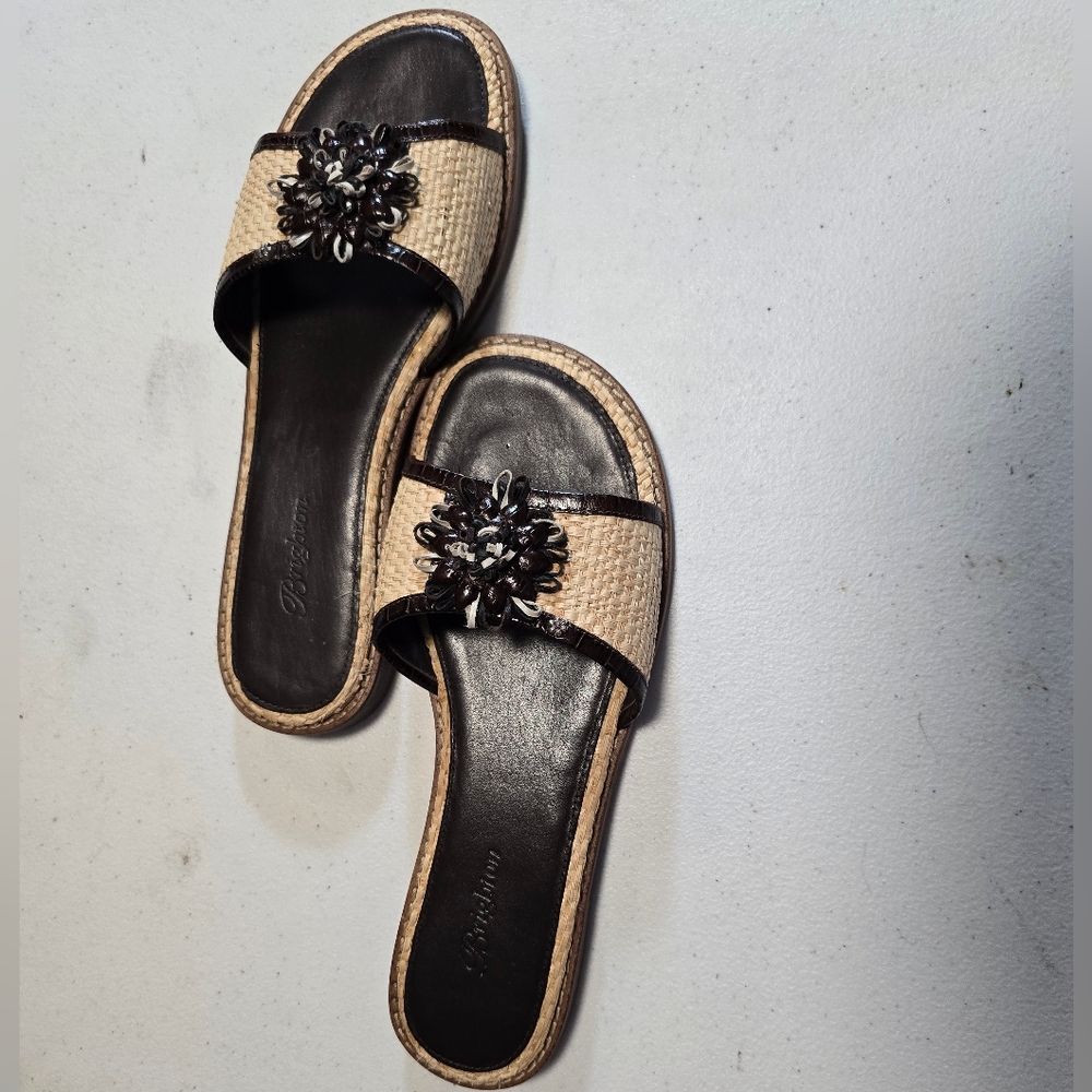 Brighton wicker & leather flat sandals size 8.5